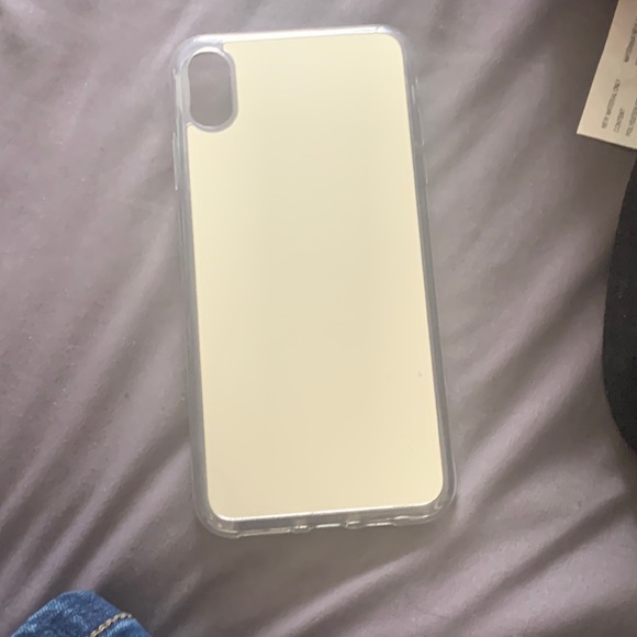iPhone XS Max case - Picture 1 of 1